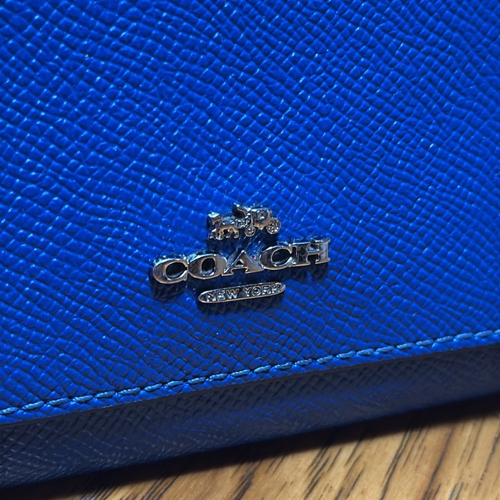 HTF COLOR COACH ACCORDION ZIP WALLET - Picture 4 of 13